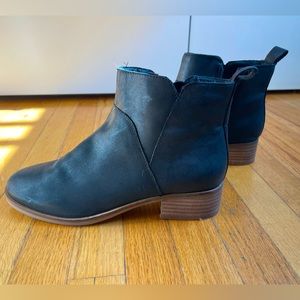 Women’s Lucky Brand Black Booties Size 8.5